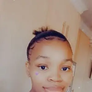 Zee Maka Hlume NoHlelo